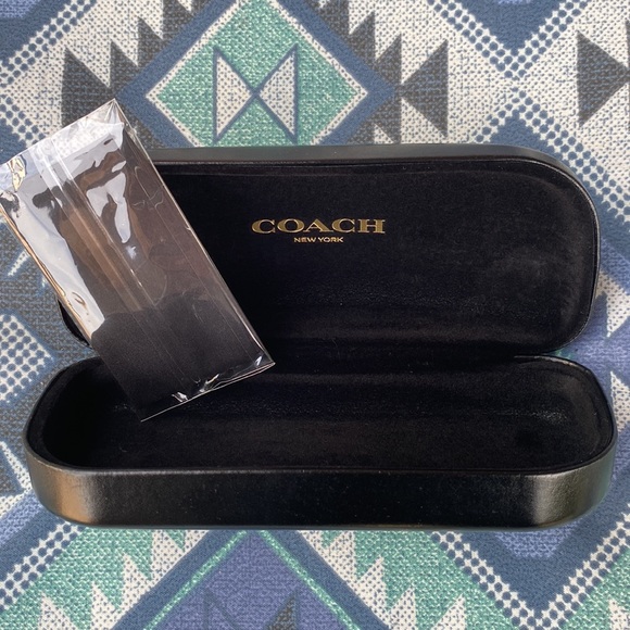 Coach Accessories - Coach eyewear case